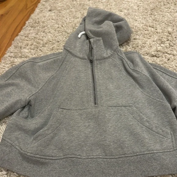 lululemon Women's Scuba Oversized Half-Zip Hoodie - Picture 4 of 4